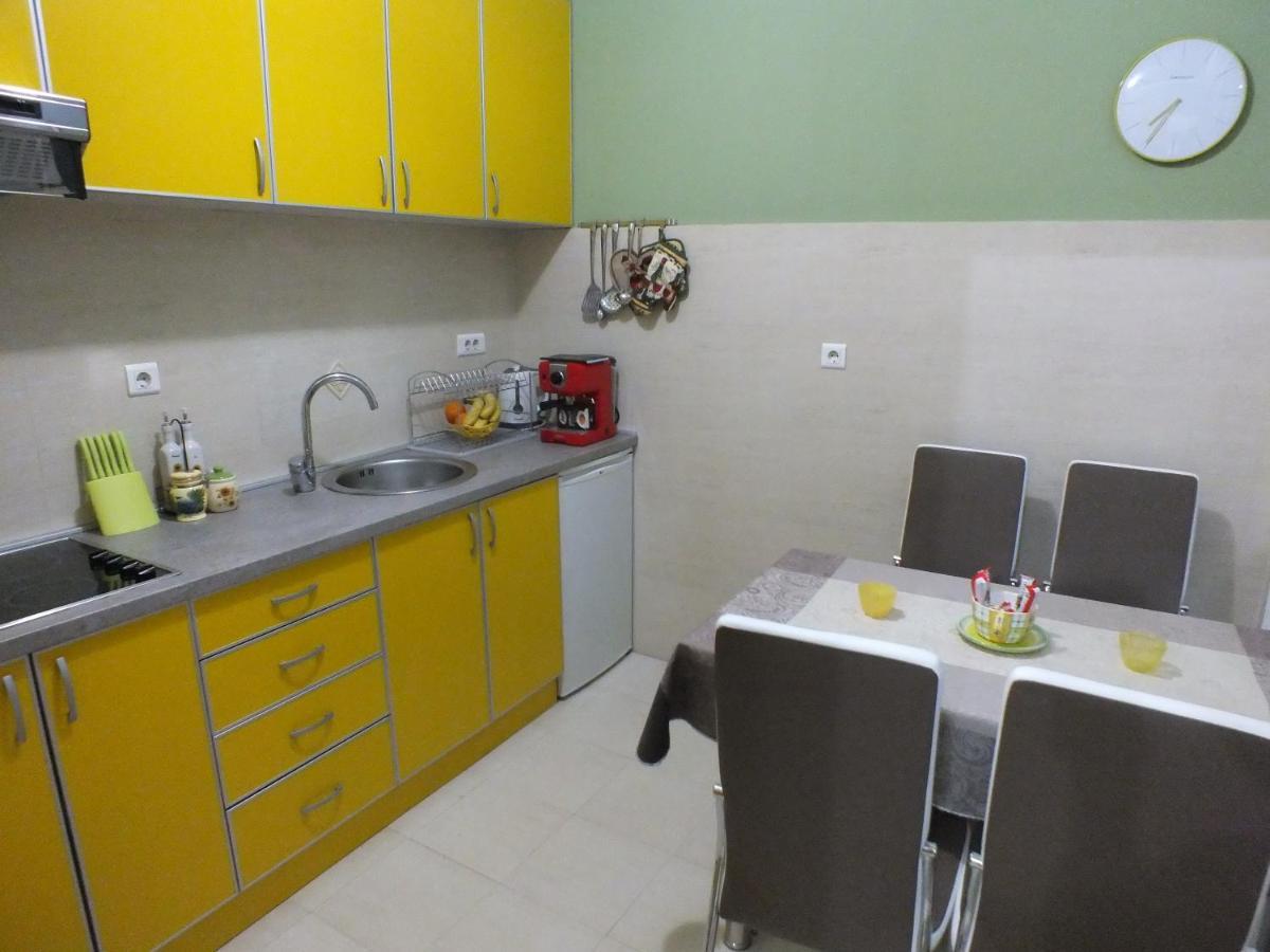 Apartment Temple พอดโกริกา ภายนอก รูปภาพ